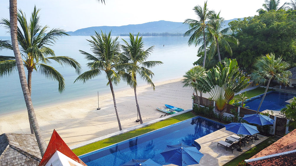 Tawantok Beach Villas - The beachfront pool area